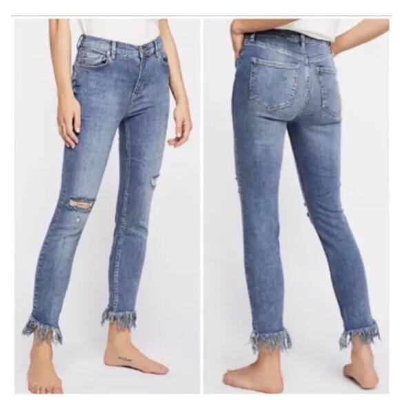 Free People Great Heights Frayed skinny jeans size 29 Blue Medium Wash - Picture 1 of 13